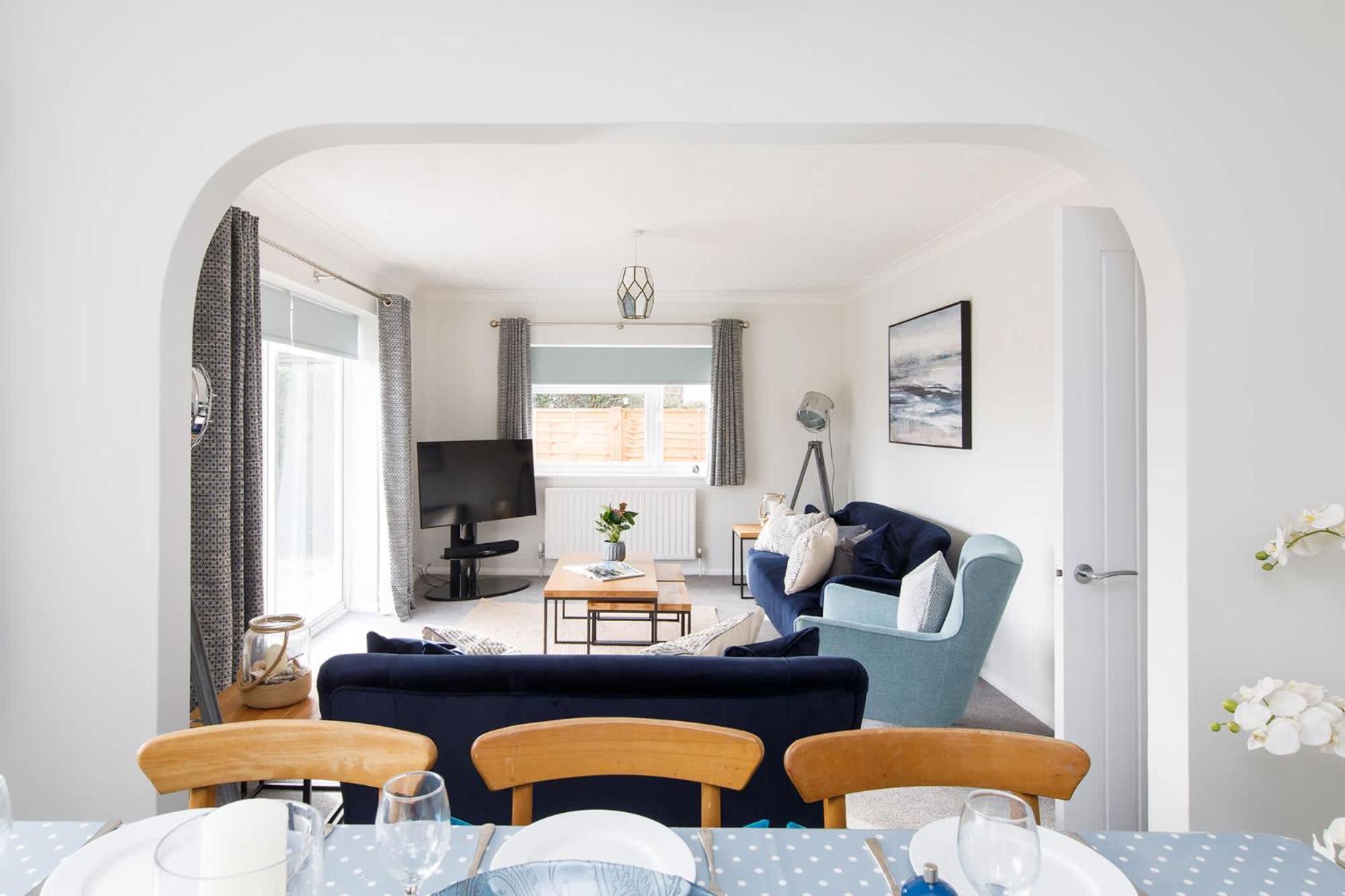 Spacious Home For 8 In Witterings - Walk To Beach Ист-Уиттеринг Экстерьер фото